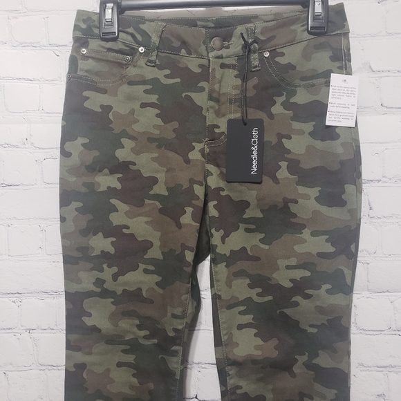 Needle & Cloth NWT Sz 4 Skinny Ankle Camo Jeans - Picture 3 of 15